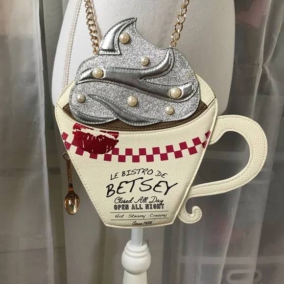 🎀HP🎀☕️ Betsey Johnson “Le Bistro” Latte Bag☕️ - Picture 3 of 5